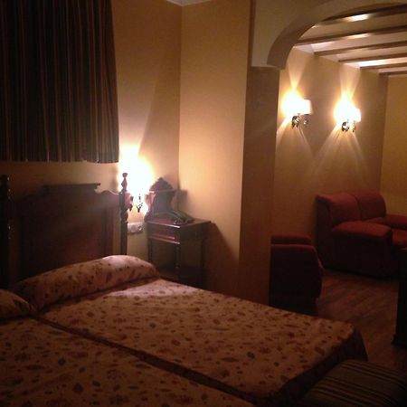 Hotel El Mano Huéscar Pokoj fotografie