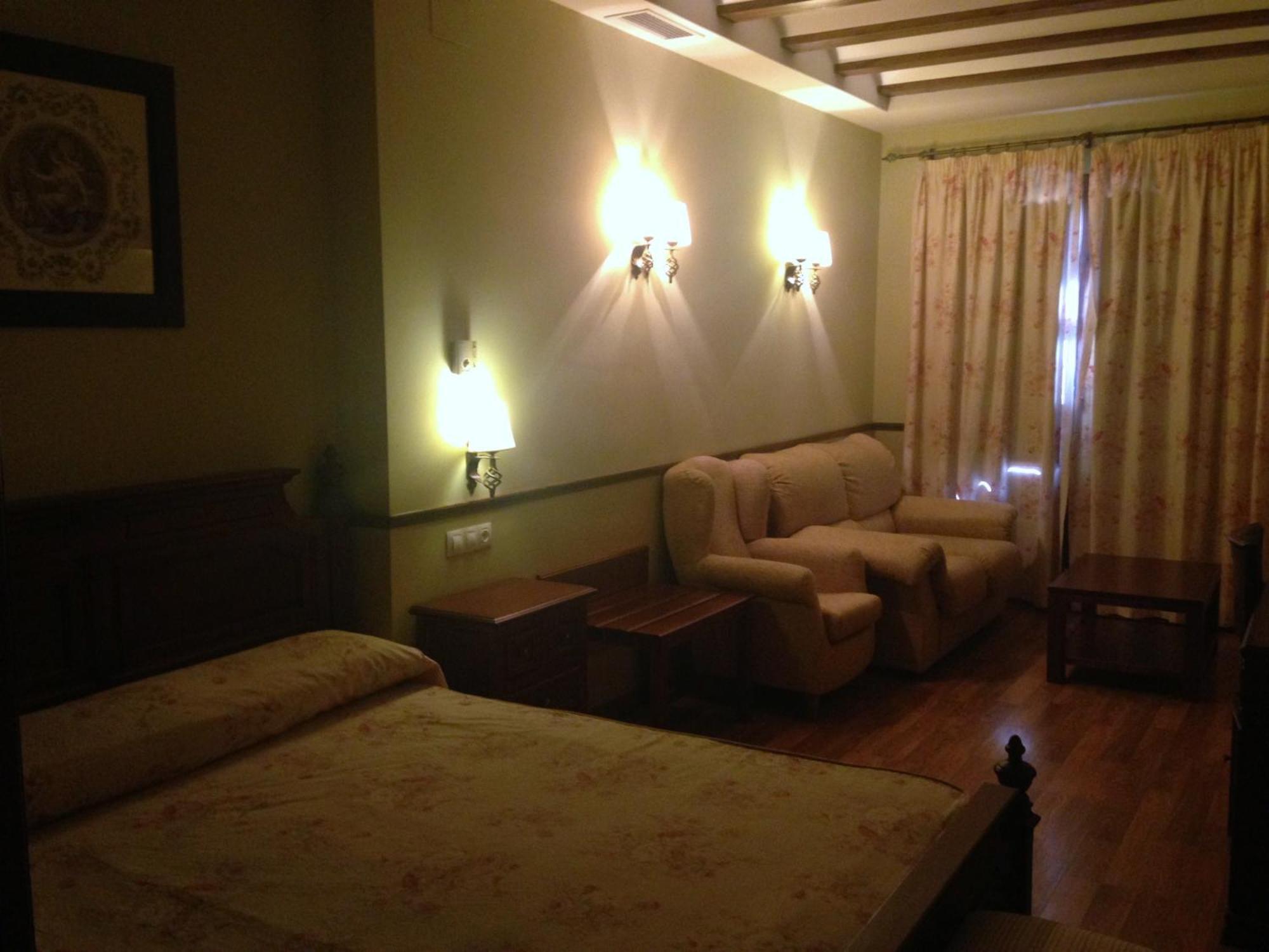Hotel El Mano Huéscar Pokoj fotografie